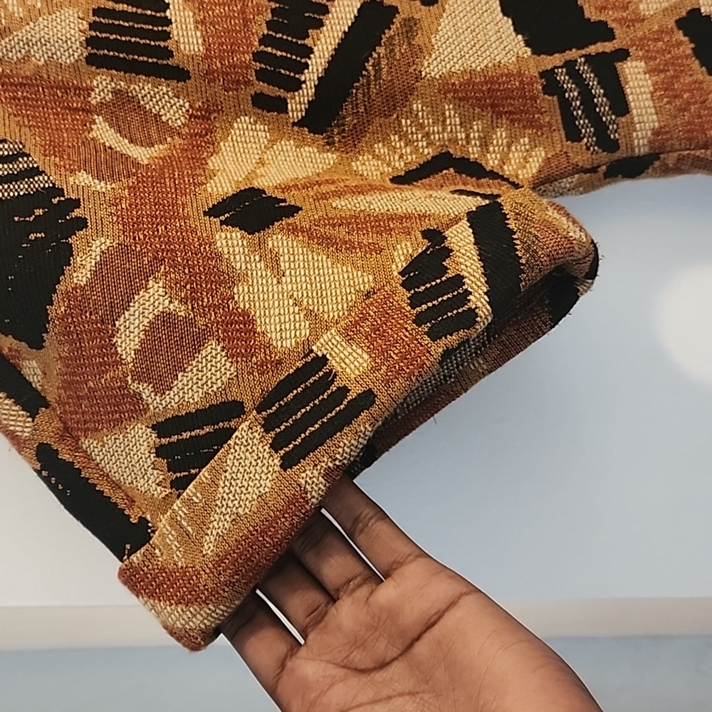 🔆Patterned Nolan Top🔆 - Picture 2 of 4